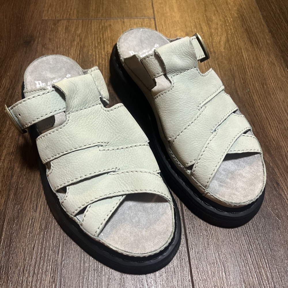 Dr Martens Women's Maxxy Slide Sandals Sage Green Leather Sandals US 8 Women